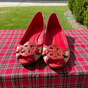 Tory Burch size 8 wedges
